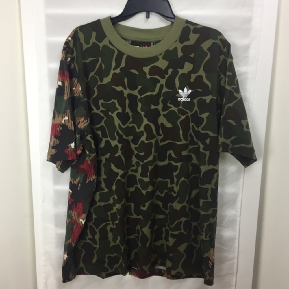 adidas Originals Pharrell Hu Hiking Camo Tee - Picture 3 of 4